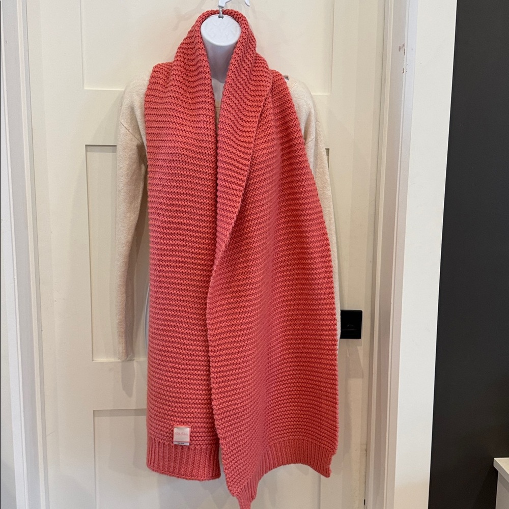 Babaton Rose Knit Scarf